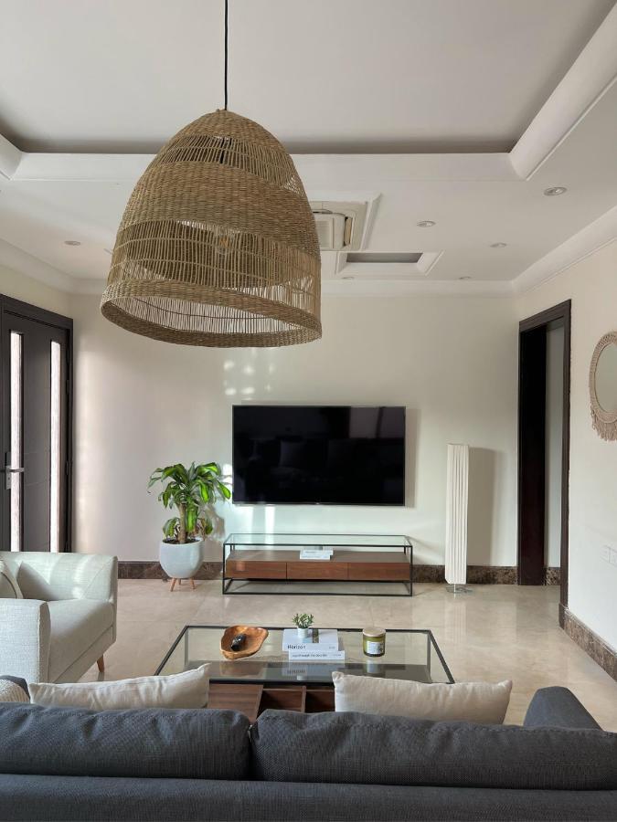 97 Villas Apartment *